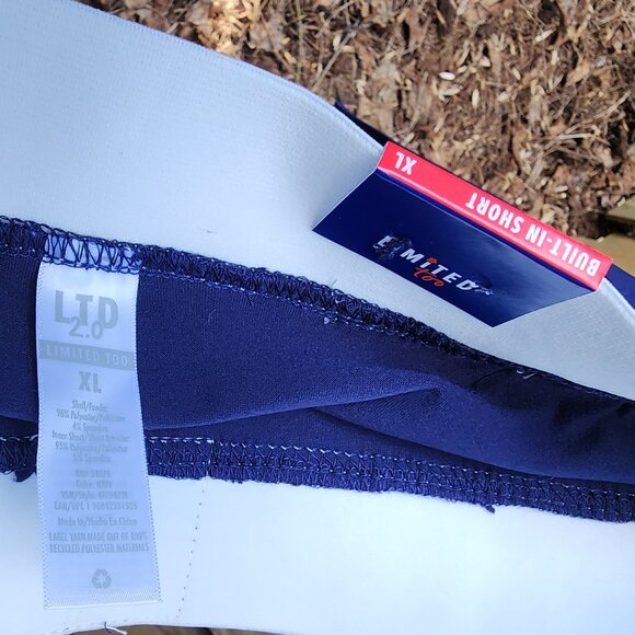 *NWT* Limited too Juniors XL pleated navy mini skirt/skort - Picture 3 of 9